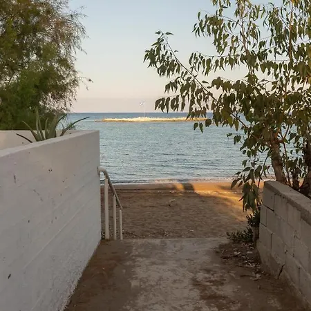 Katerlove Beach House Φαληράκι Εξωτερικό φωτογραφία